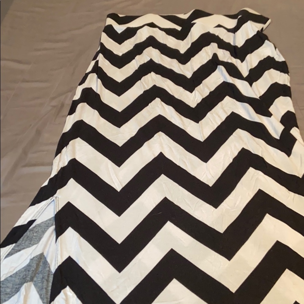 Maxi Skirt with slit